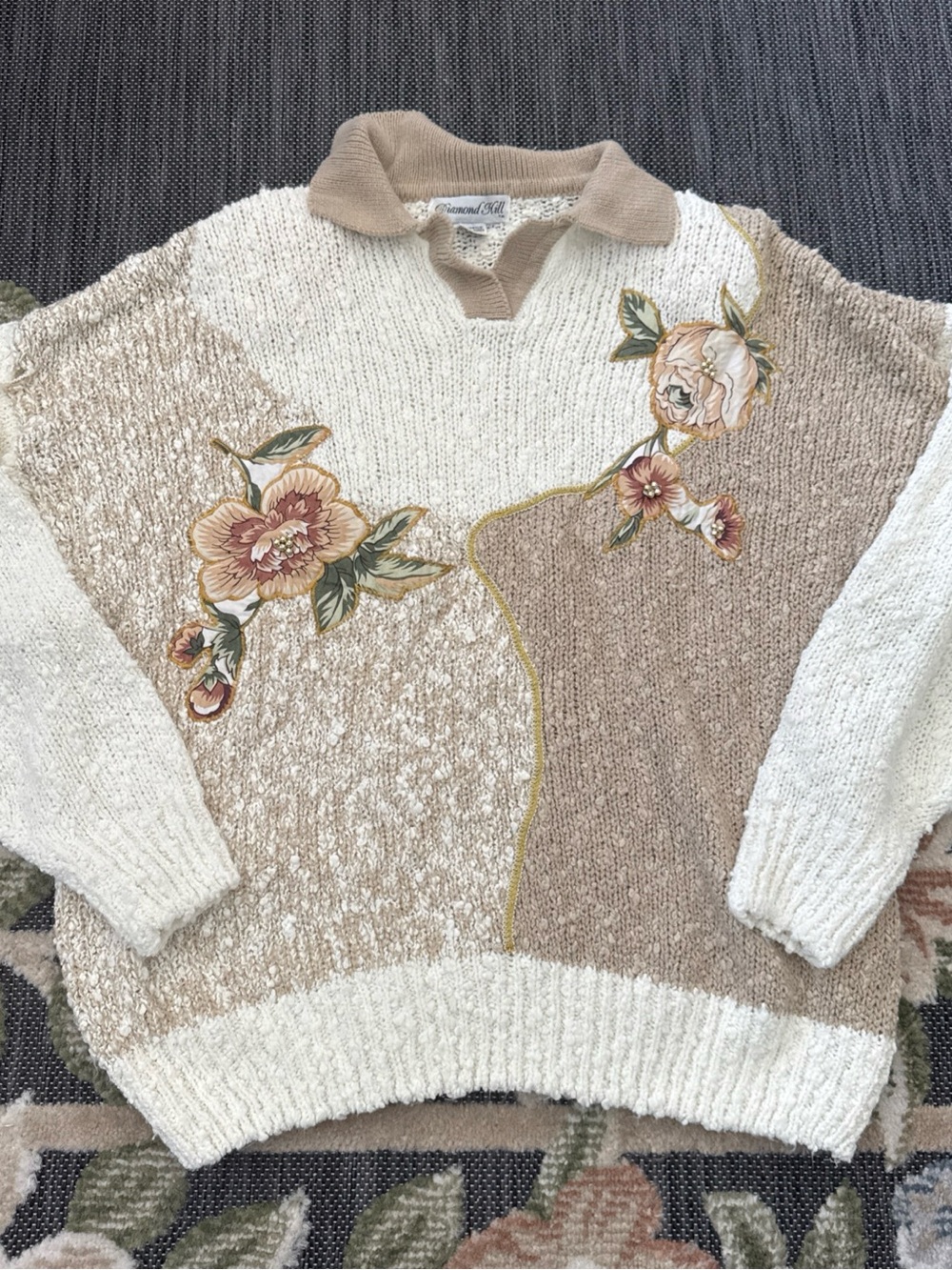 Diamond Hill Women’s XL Ivory/Beige Floral Embroidered Collared Knit Sweater